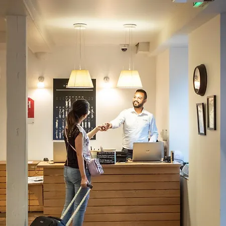 Hotel Beaulieu Lyon 3*